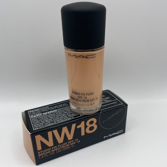 Mac Studio Fix Fluid SPF 15 NW18 New In‎ Box Never Used - Picture 5 of 9